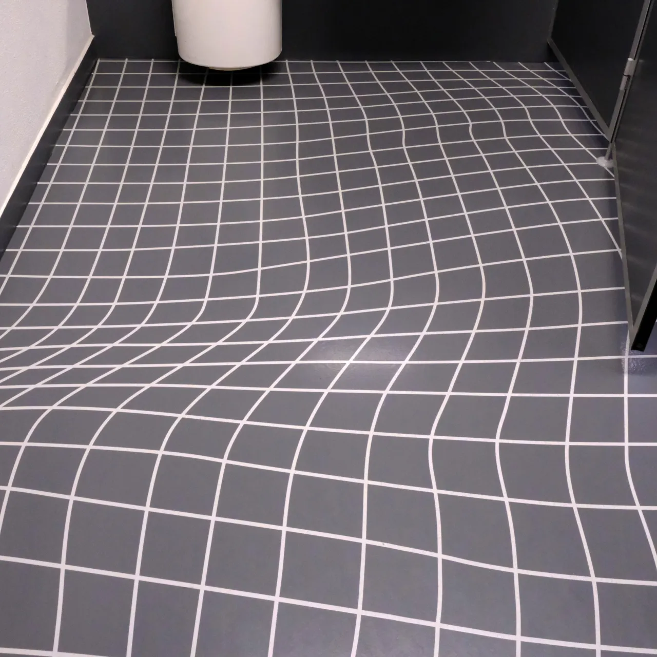 11887 Unsicherer Boden Damen 1 OG T1 Detail