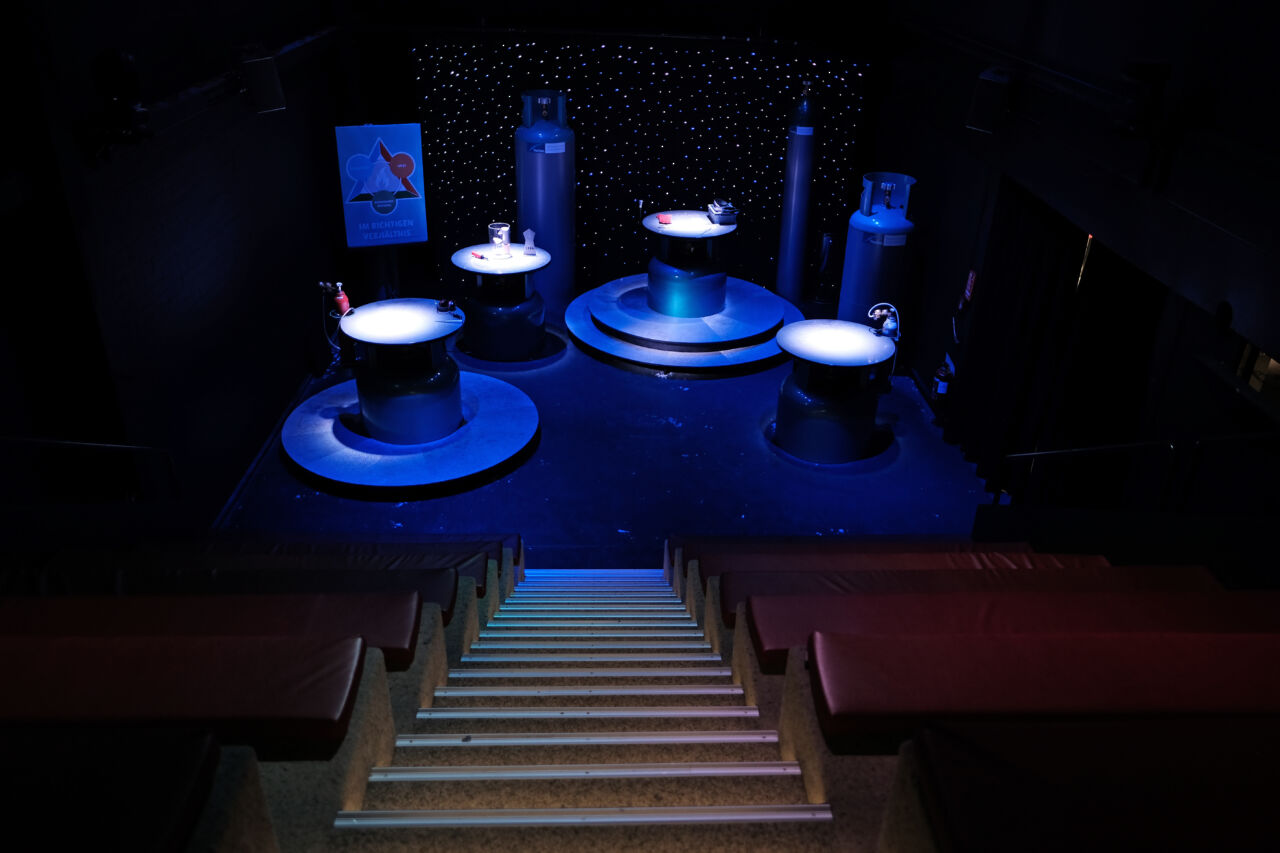 Gasshow III Gasshow III